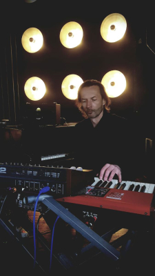 Jarema Pogwizd pianista Kraków. Zespół Hey Now Band. Jarema Pogwizd pianista Kraków. Zespół Hey Now Band.