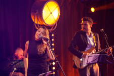 Zespół muzyczny na imprezę taneczną. Imprezy firmowe i wesela. Zespół muzyczny na imprezę taneczną. Imprezy firmowe i wesela.